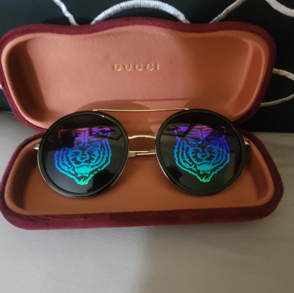 Gucci  sunglasses